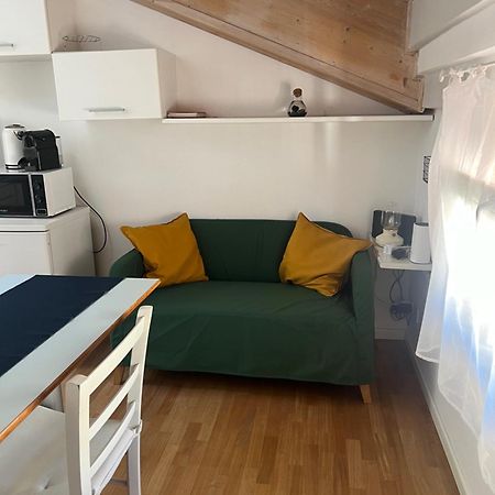 La Mansarda In Centro Apartment โมดินา ภายนอก รูปภาพ